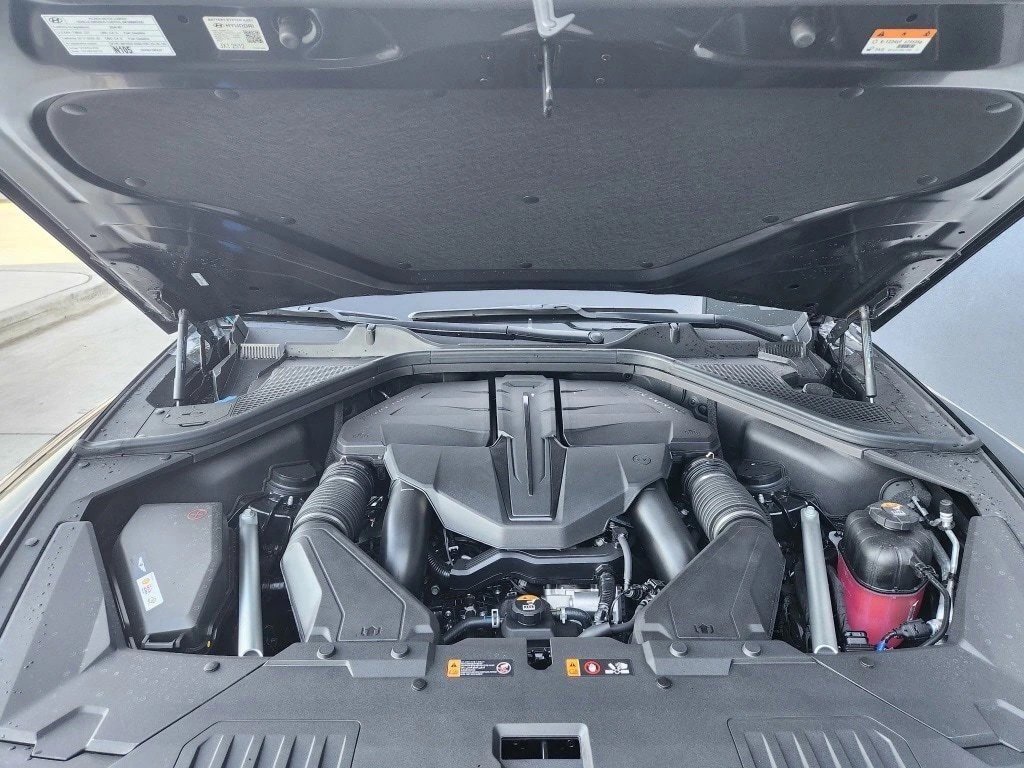 New 2026 Genesis GV80 3.5T e-SC image 16