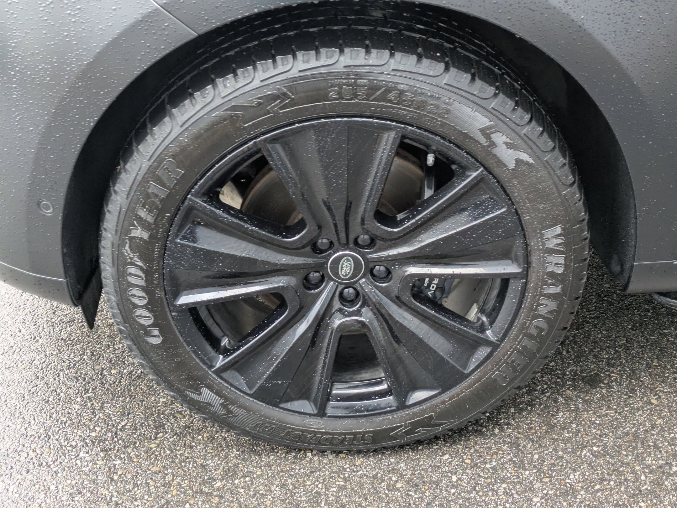 Certified 2023 Land Rover Range Rover SE image 13