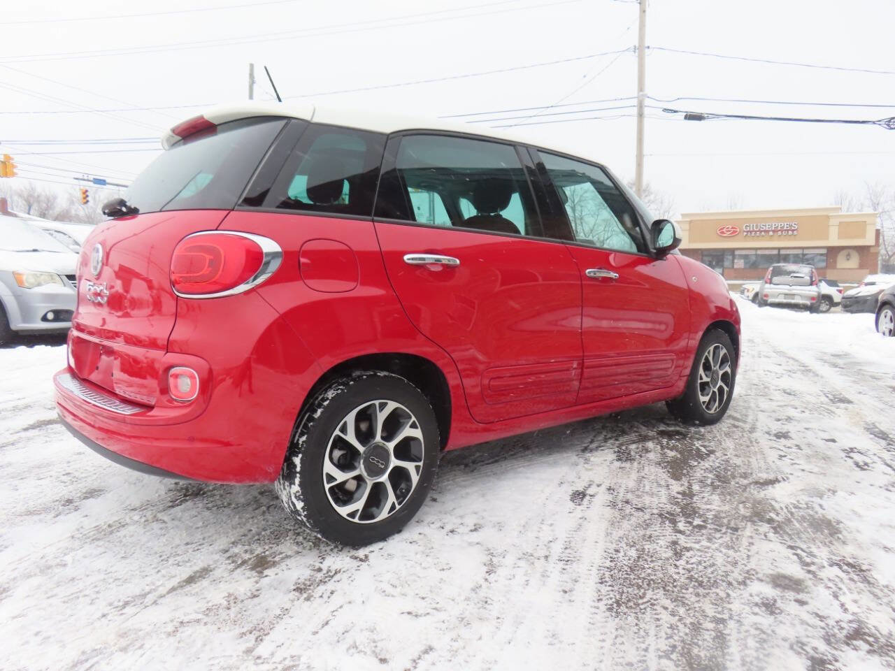 Used 2014 FIAT 500L Easy w/ Popular Equipment Group image 2