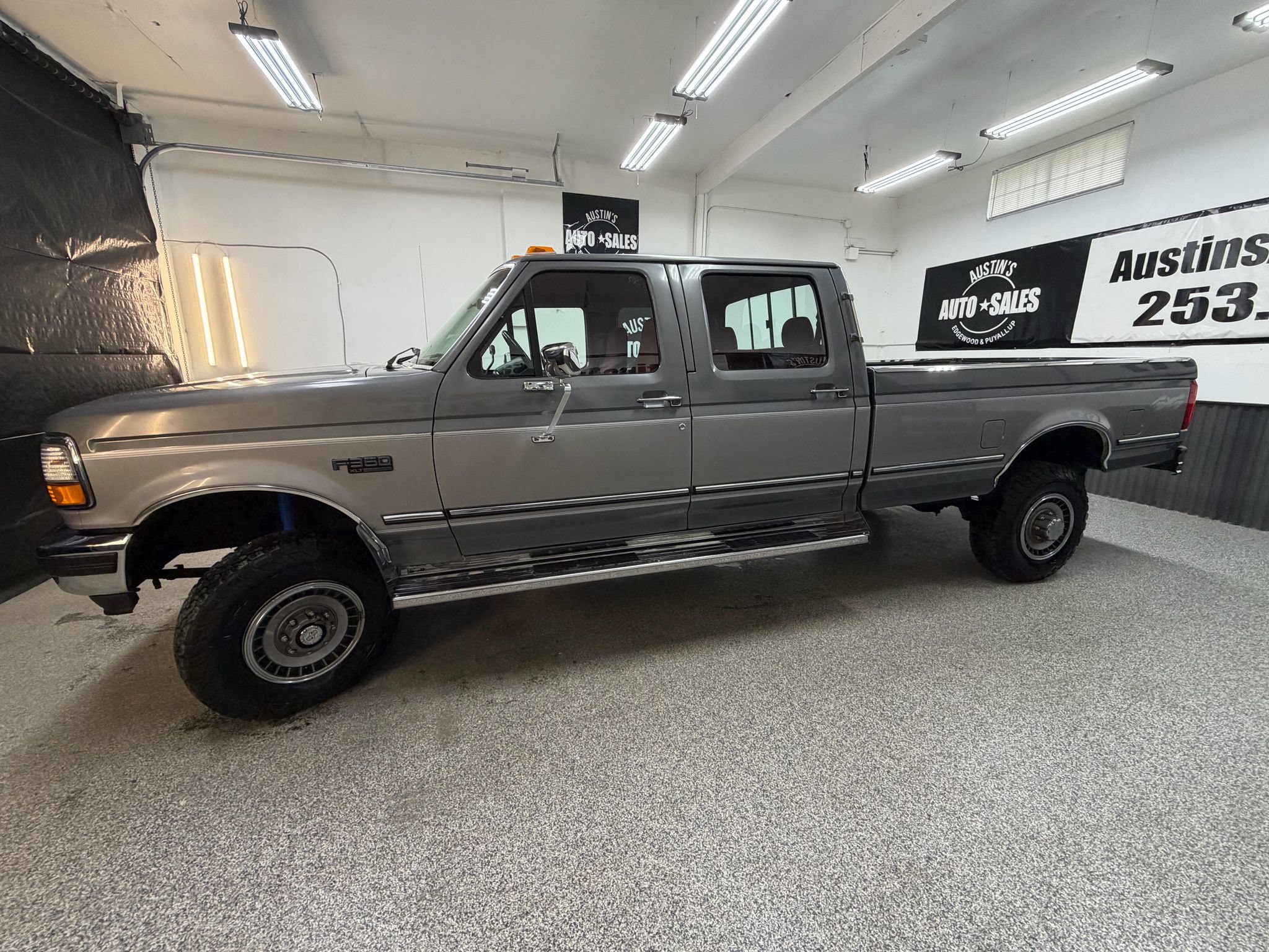 Used 1994 Ford F350 4x4 Crew Cab image 7