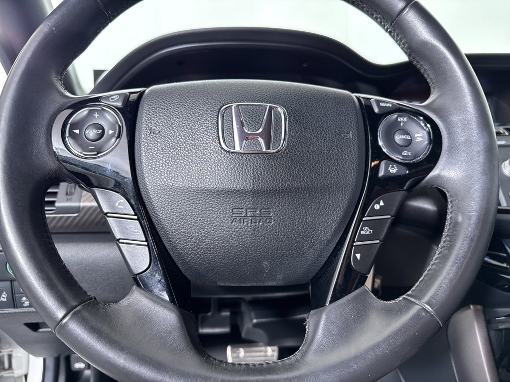 Used 2016 Honda Accord Sport image 19