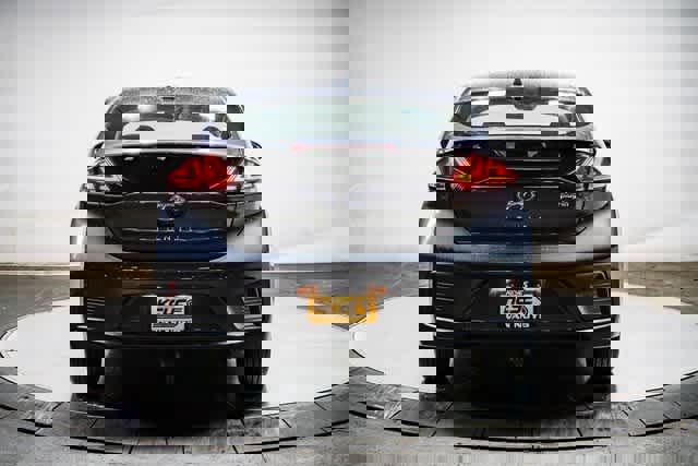 Used 2020 Hyundai Ioniq SEL image 3