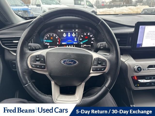 Certified 2022 Ford Explorer XLT w/ Equipment Group 202A AWD/4WD image 23