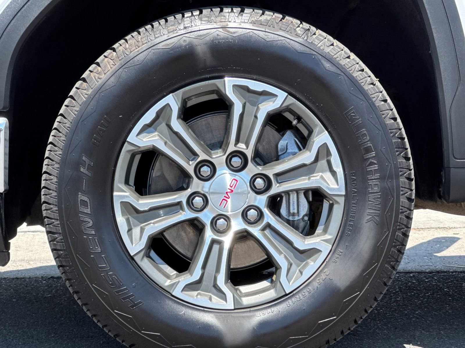 Used 2024 GMC Sierra 1500 SLT w/ SLT Convenience Package image 33