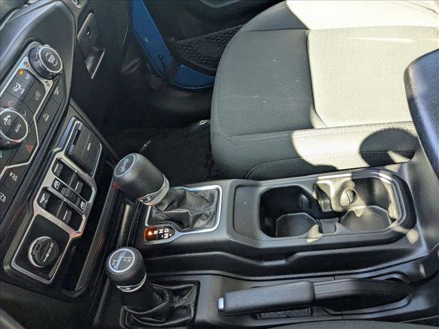 Used 2022 Jeep Wrangler Unlimited Sport image 15