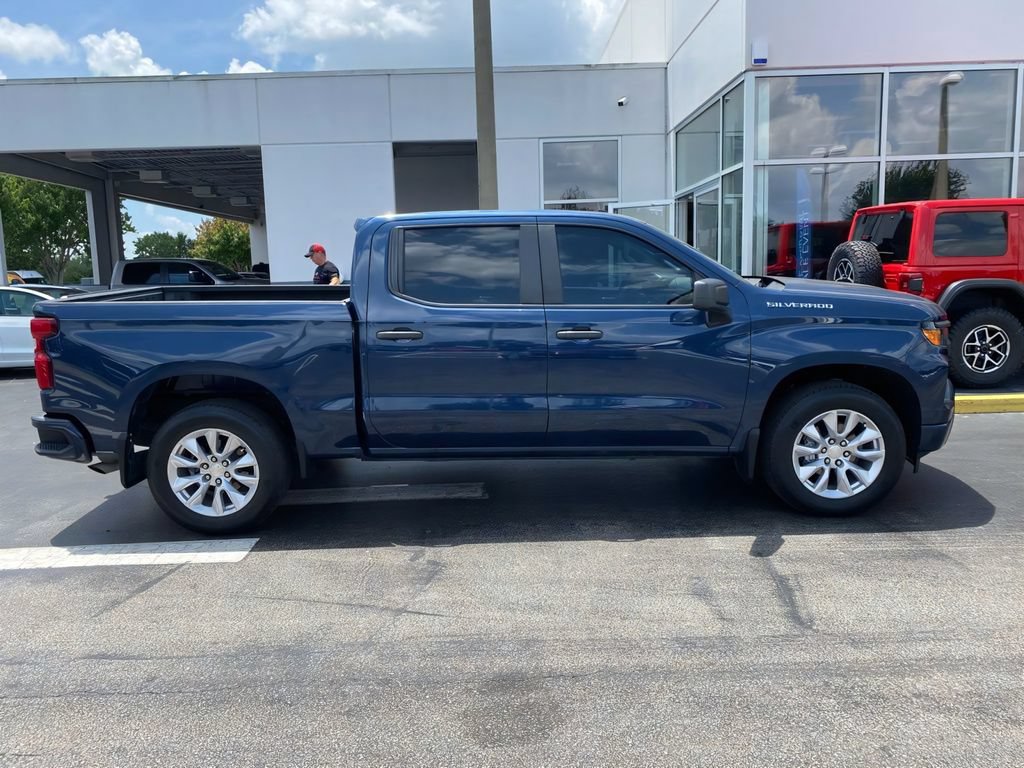Used 2022 Chevrolet Silverado 1500 Custom RWD image 11