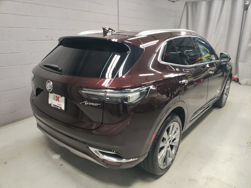 Used 2021 Buick Envision Avenir AWD/4WD image 2