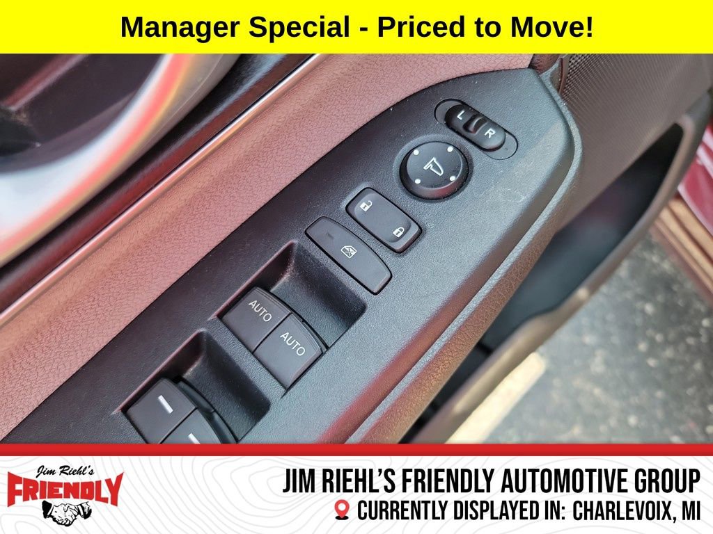 Used 2017 Honda CR-V EX image 2