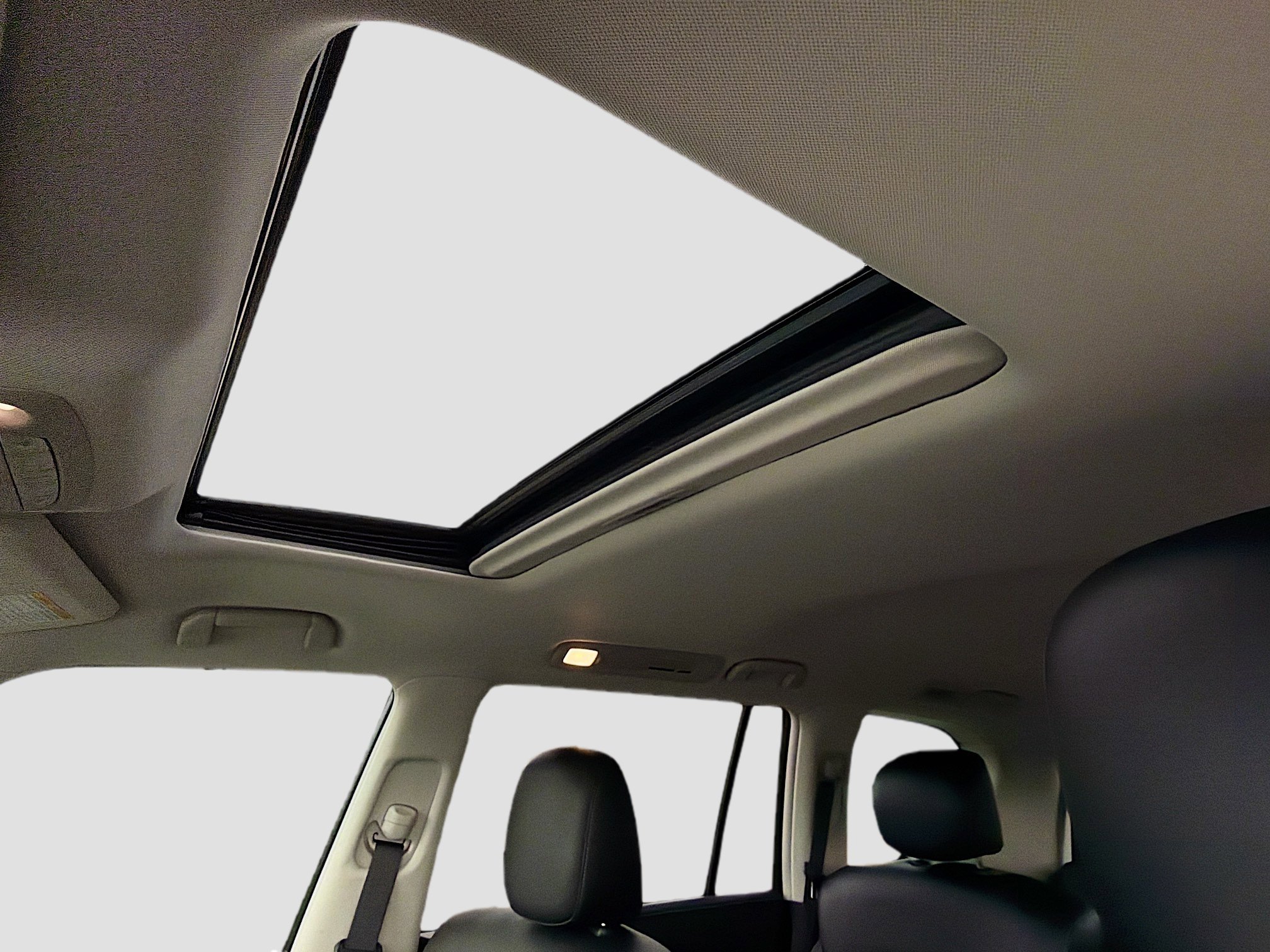 Used 2023 INFINITI QX80 Luxe w/ Cargo Package AWD/4WD image 30