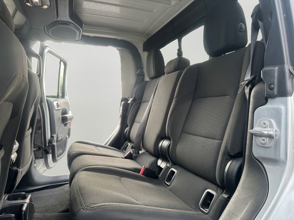 Used 2023 Jeep Gladiator Sport image 25