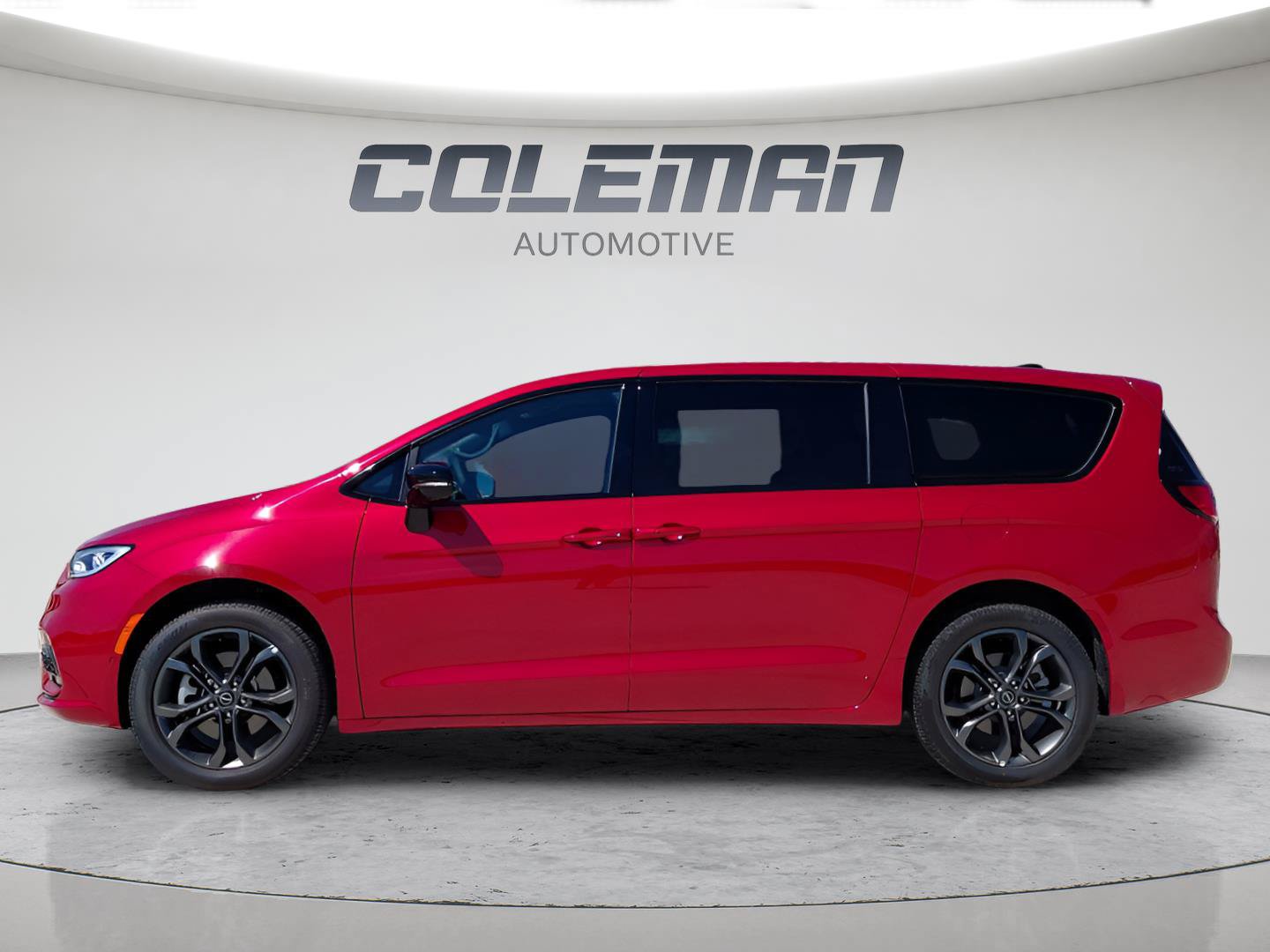 New 2026 Chrysler Pacifica Select AWD/4WD image 2