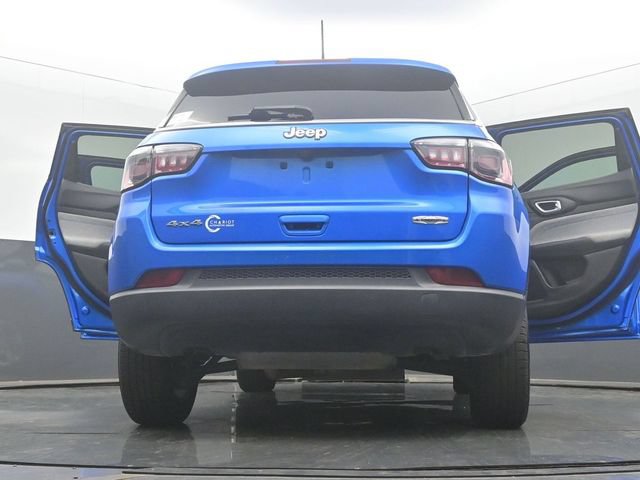 Used 2024 Jeep Compass Latitude AWD/4WD image 58