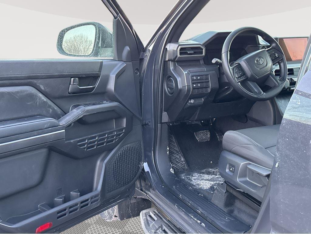 New 2026 Toyota Tacoma SR5 AWD/4WD image 2