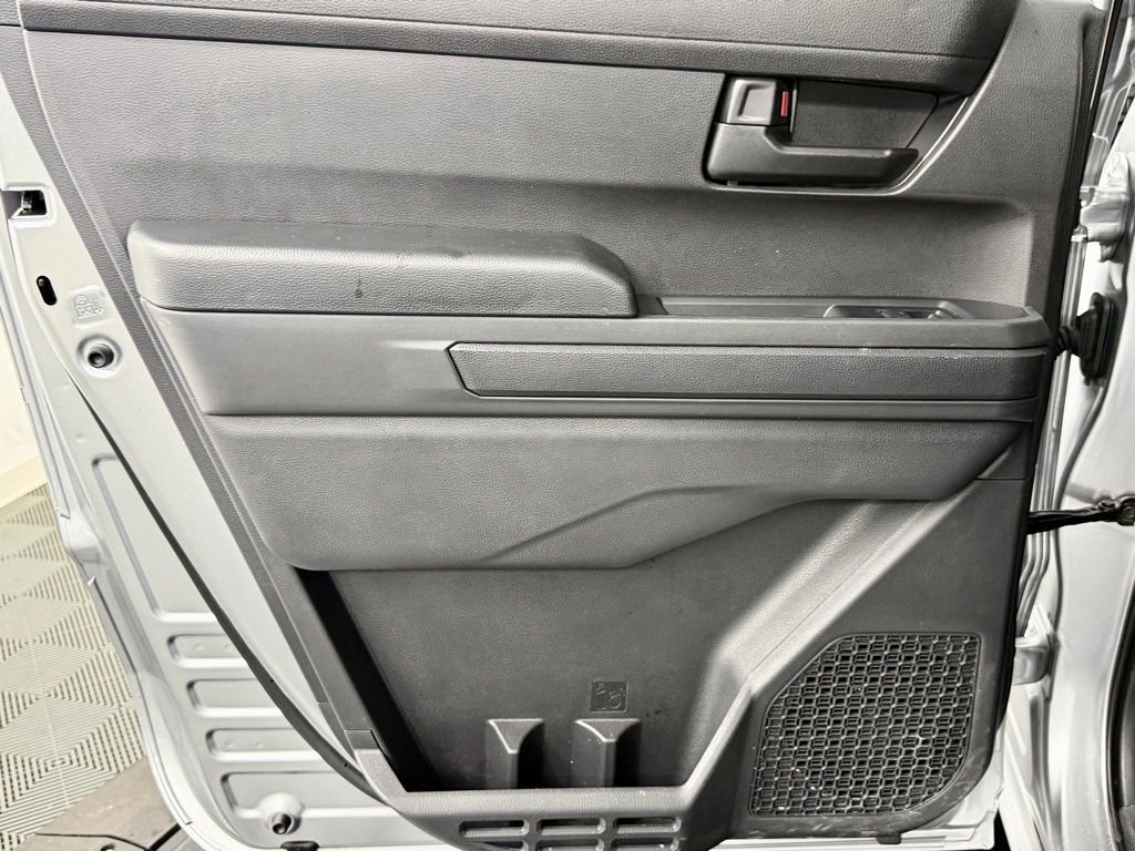 Certified 2025 Toyota Tacoma SR5 image 28