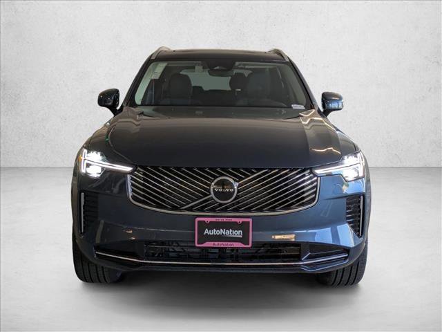New 2025 Volvo XC90 B6 Core w/ Protection Package Premier image 6