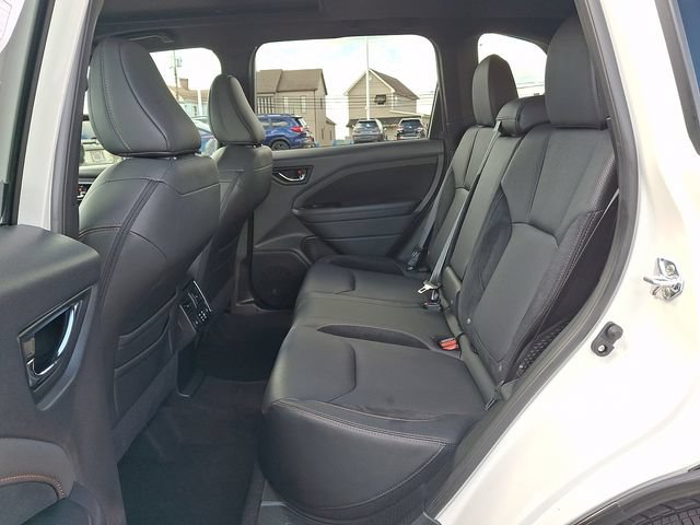 Used 2025 Subaru Forester Touring AWD/4WD image 11