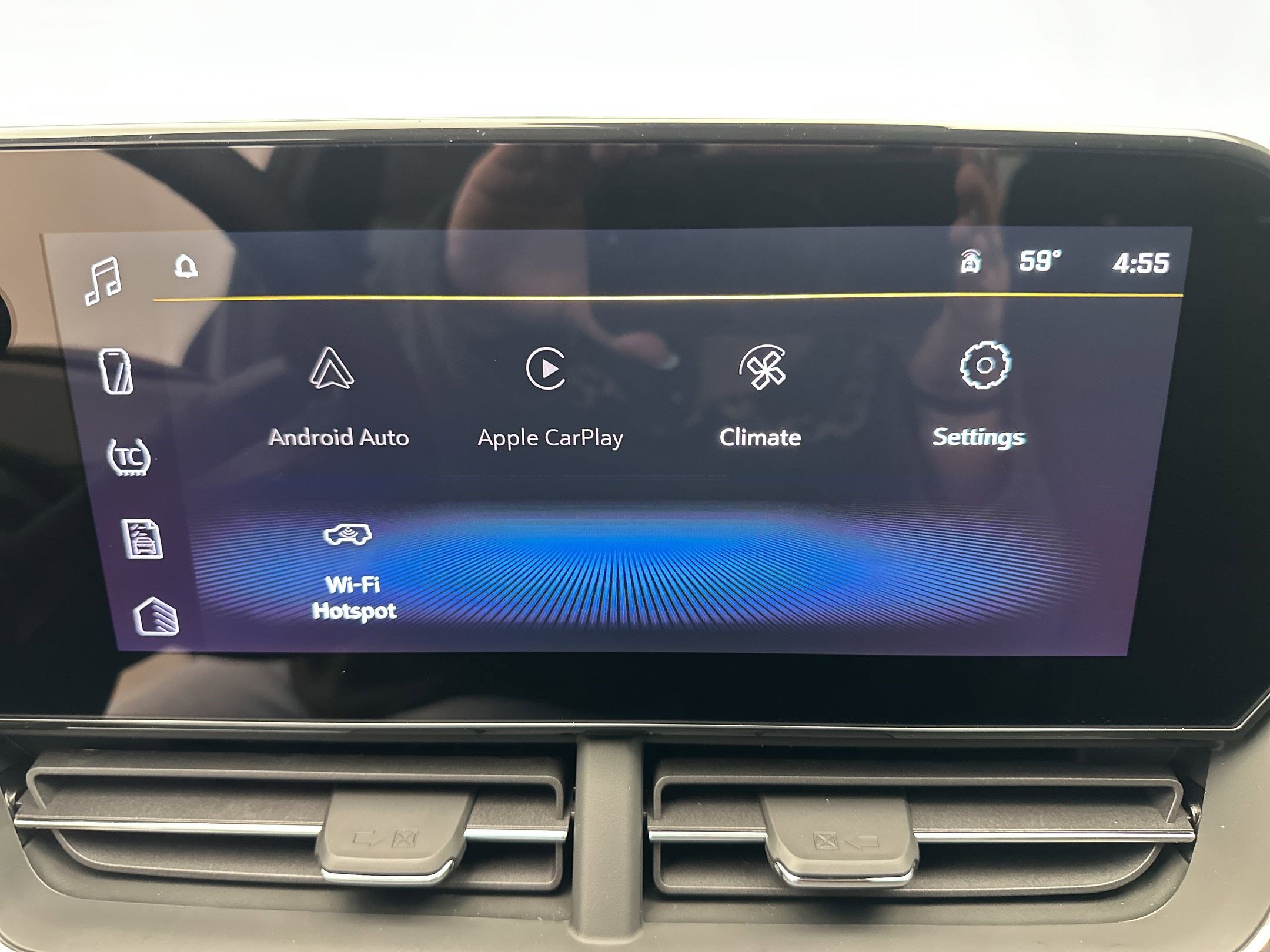 New 2026 Chevrolet Trax LT w/ Sunroof Package FWD image 21