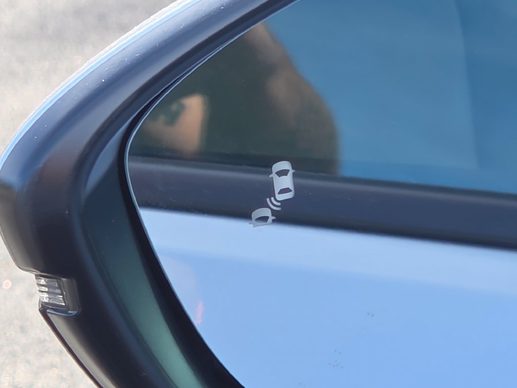 Used 2024 Honda Accord EX-L image 9