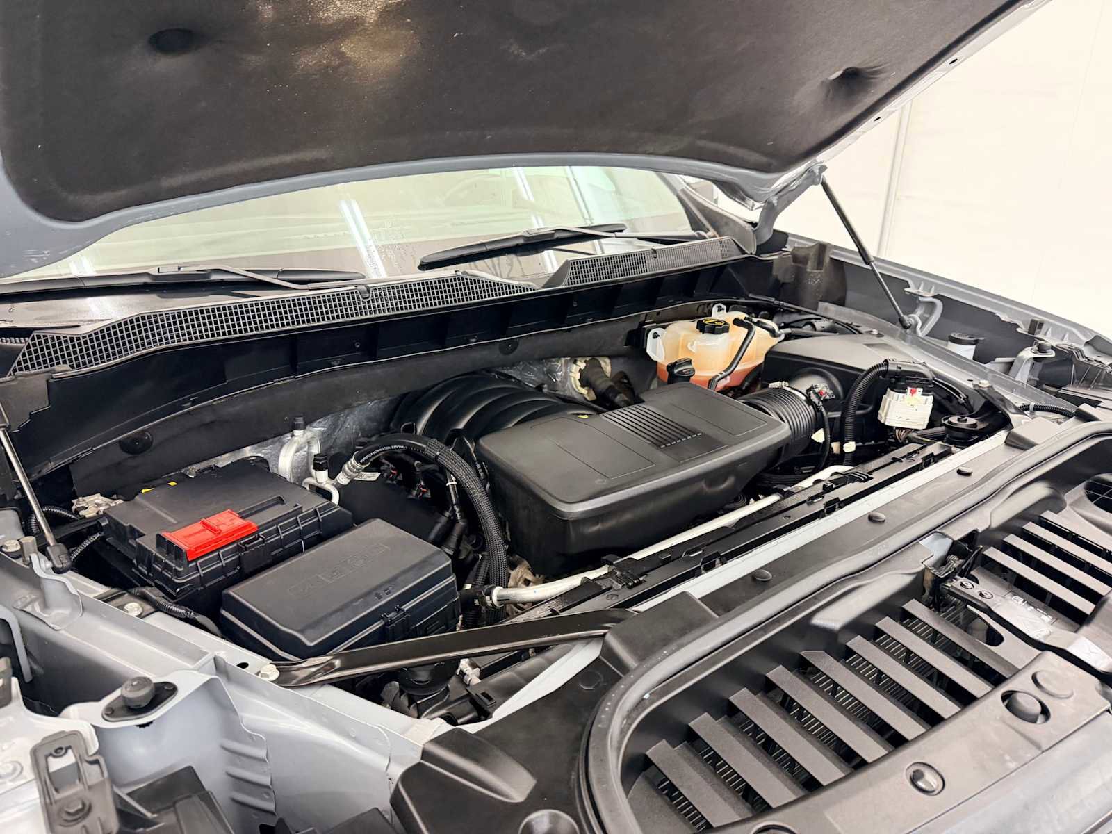 Used 2024 Chevrolet Silverado 1500 LT image 16