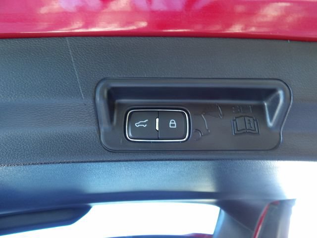 Used 2021 Ford Explorer Limited w/ Hybrid Equipment Group 310A AWD/4WD image 11