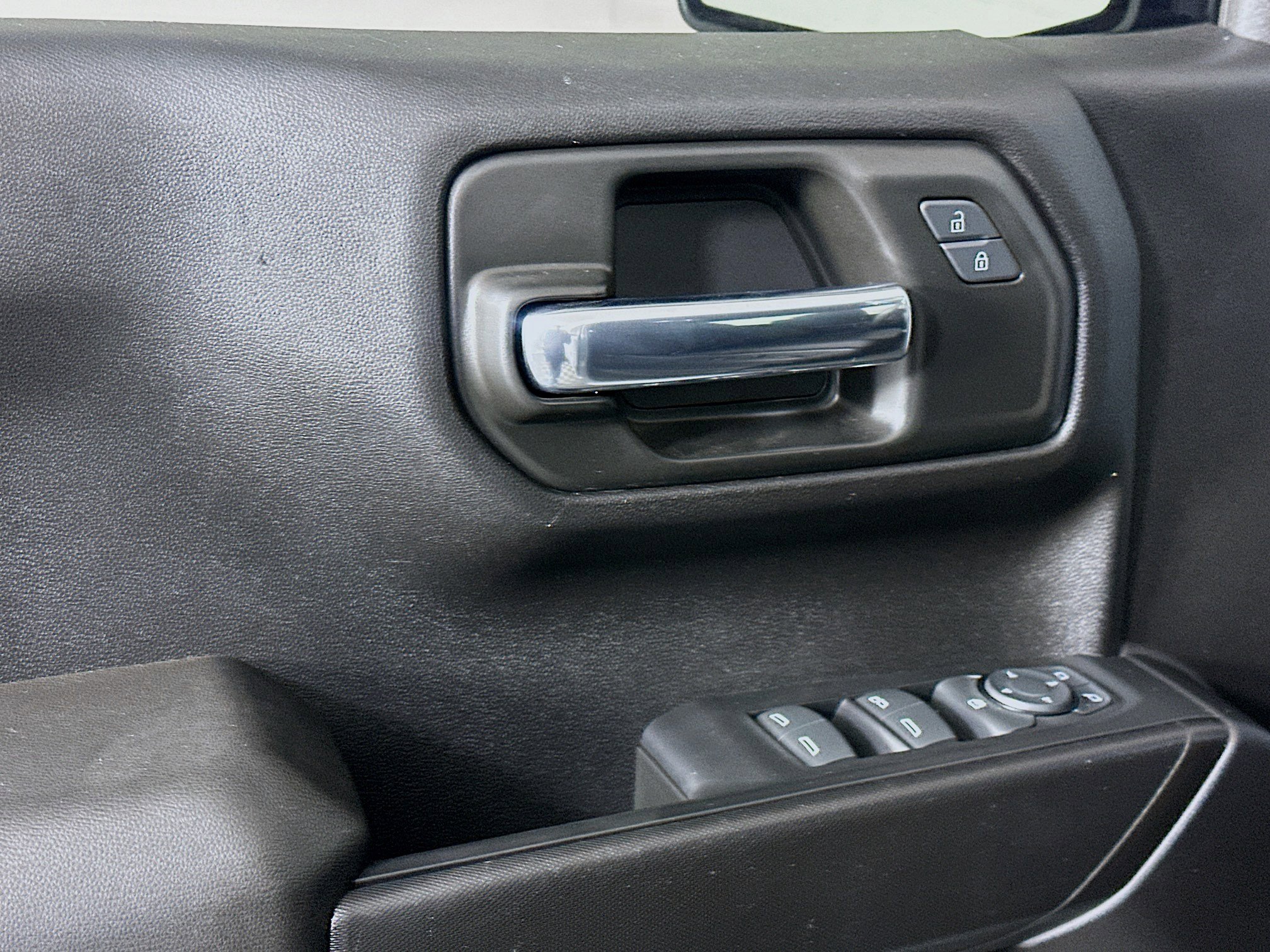 Used 2024 Chevrolet Silverado 1500 Custom w/ LPO, Dark Essentials Package image 15