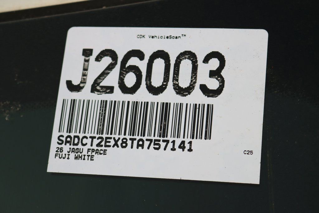 Used 2026 Jaguar F-PACE R-Dynamic S image 33