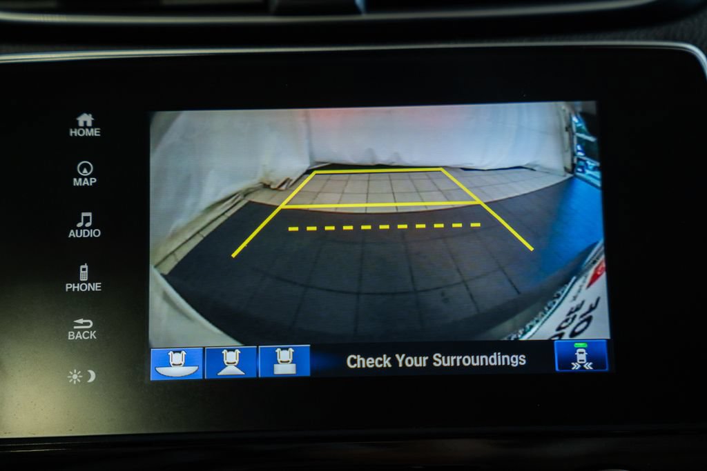Used 2018 Honda CR-V Touring image 44