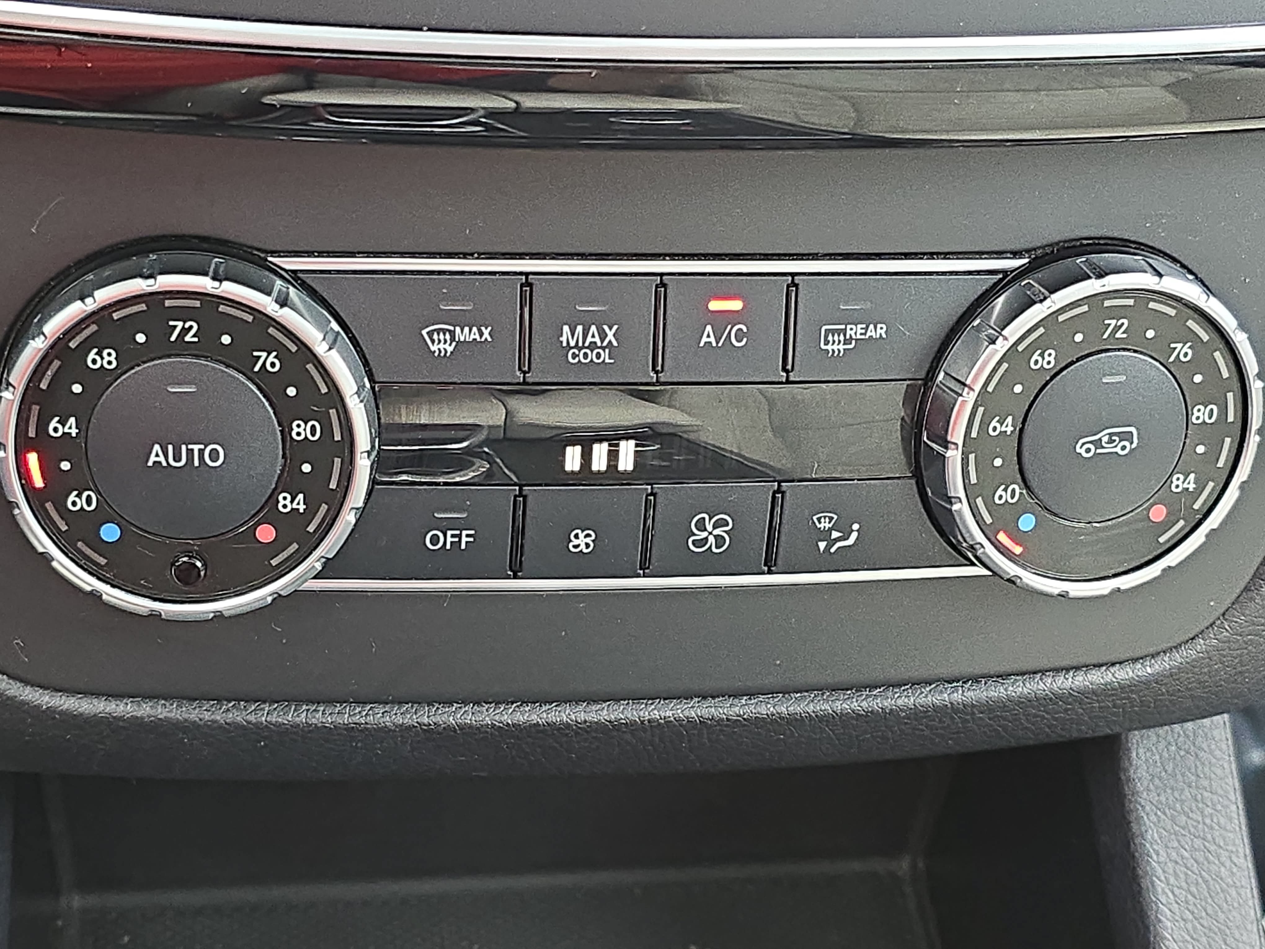 Used 2017 Mercedes-Benz GLE 350 4MATIC image 24