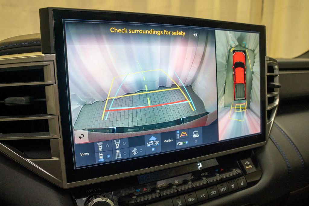 Used 2025 Toyota Tundra Platinum image 16