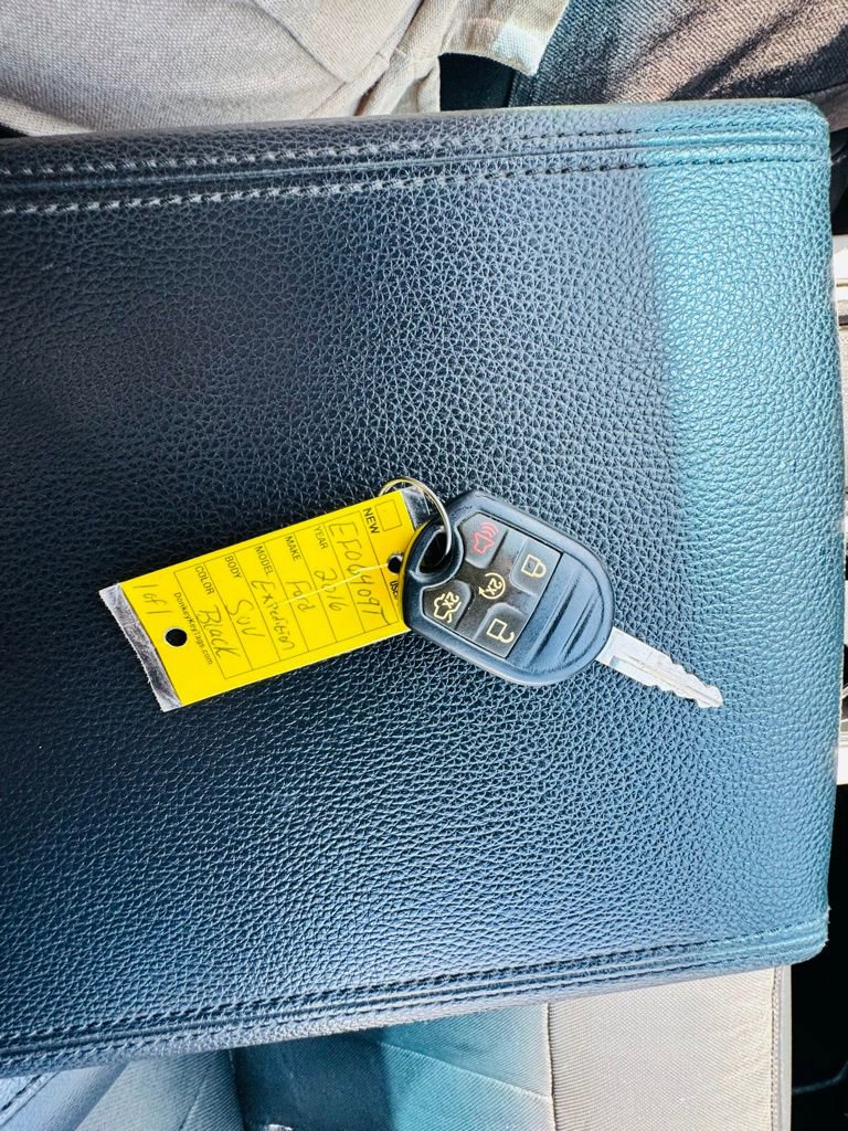 Used 2016 Ford Expedition XLT w/ Equipment Group 202A image 41