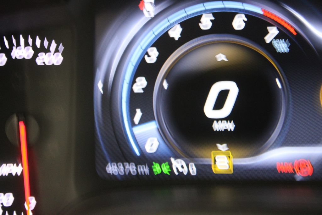 Used 2016 Chevrolet Corvette Stingray Coupe w/ Carbon Flash Badge Package RWD image 36