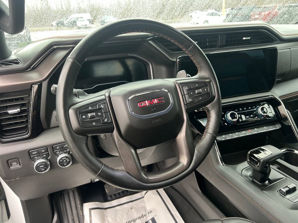 Used 2023 GMC Sierra 1500 AT4 image 13