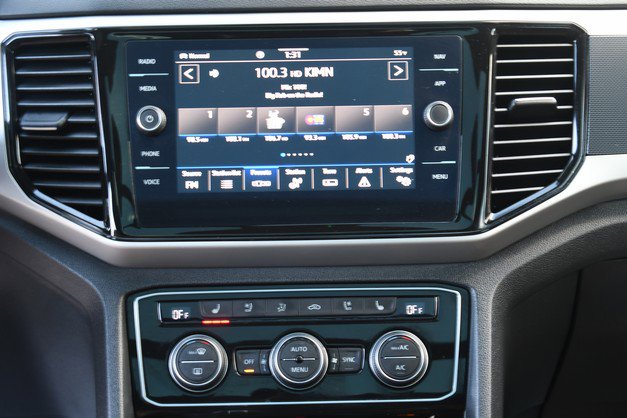 Used 2023 Volkswagen Atlas Cross Sport SEL Premium R-Line image 21