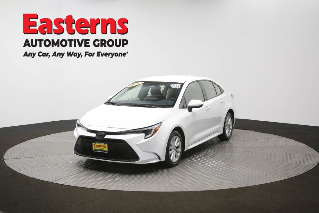 Used 2024 Toyota Corolla LE w/ LE Convenience Package FWD image 54