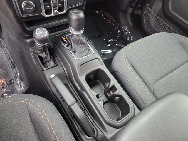 Used 2024 Jeep Gladiator Sport AWD/4WD image 25