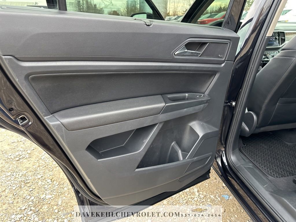 Used 2019 Volkswagen Atlas SEL Premium image 17