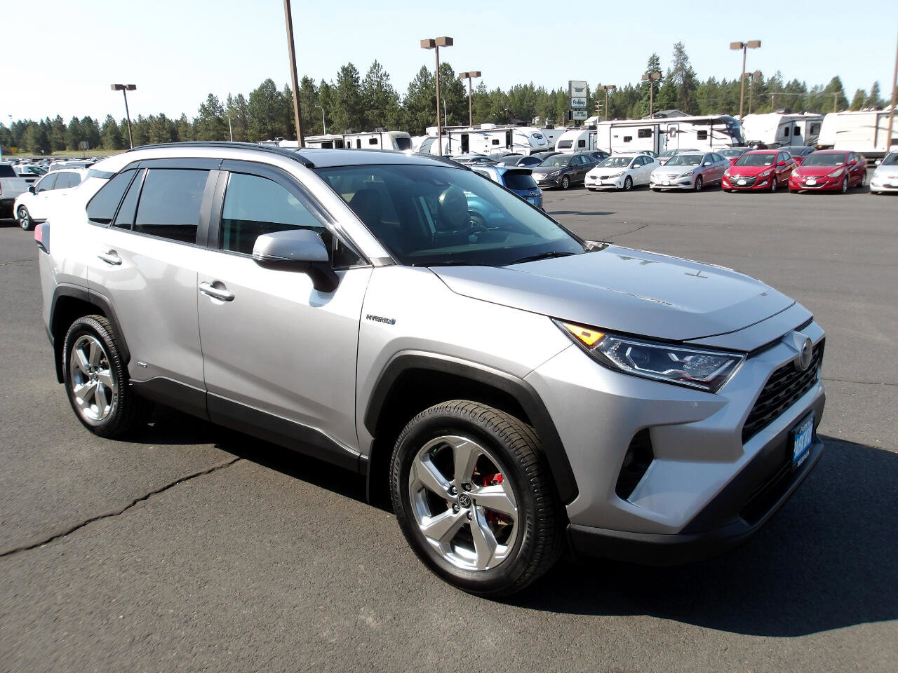 Used 2021 Toyota RAV4 XLE image 7