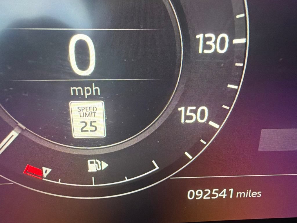 Used 2018 Land Rover Range Rover HSE AWD/4WD image 9