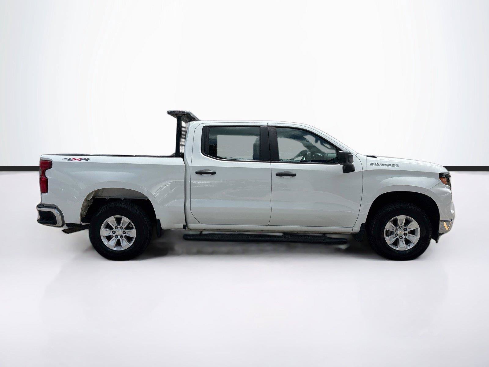 Used 2023 Chevrolet Silverado 1500 W/T w/ Trailering Package AWD/4WD image 8
