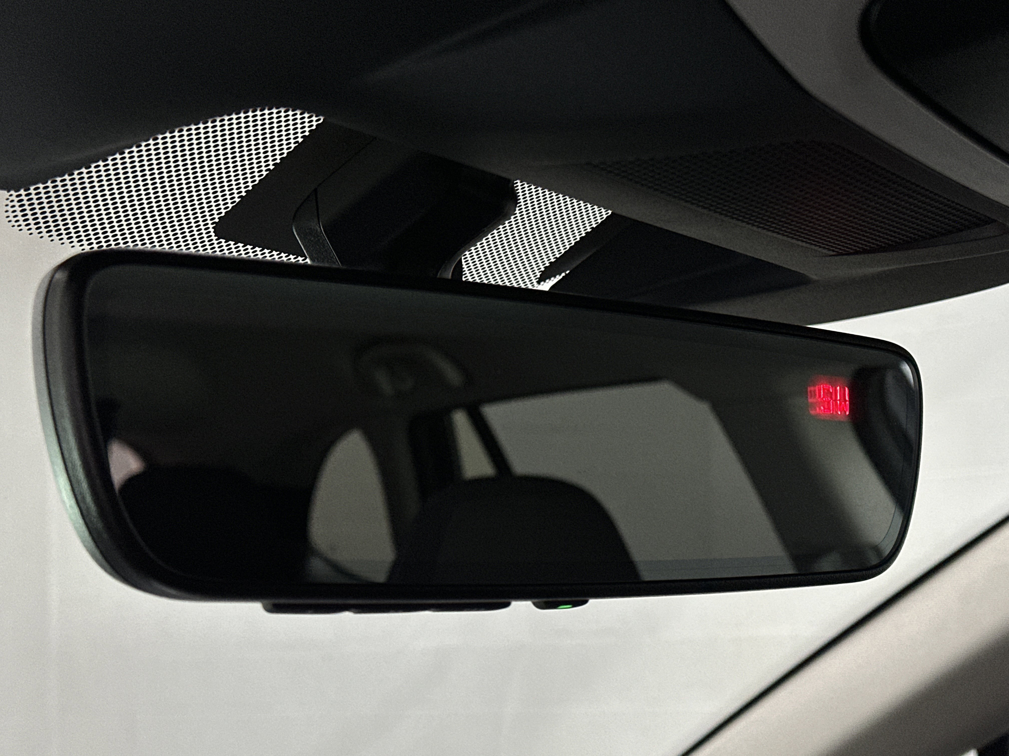 Used 2025 Subaru Outback Premium w/ Popular Package #1A image 33