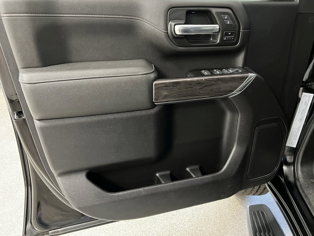 Used 2022 Chevrolet Silverado 3500 LTZ image 28