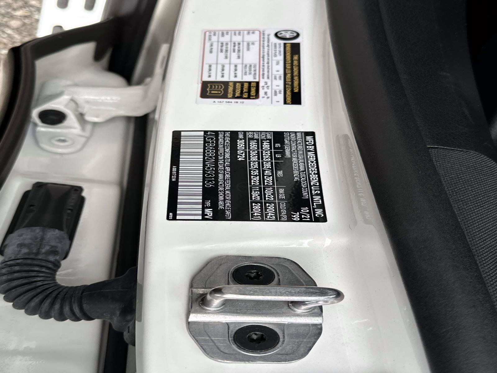 Used 2022 Mercedes-Benz GLE 53 AMG 4MATIC image 28