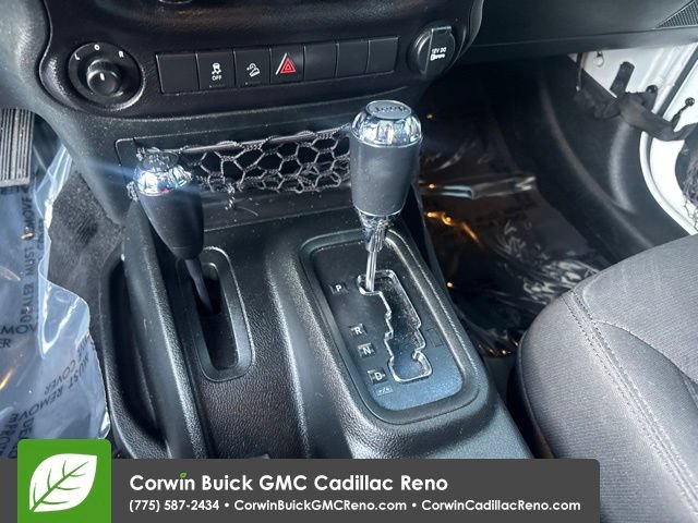 Used 2018 Jeep Wrangler Unlimited Sport S AWD/4WD image 27