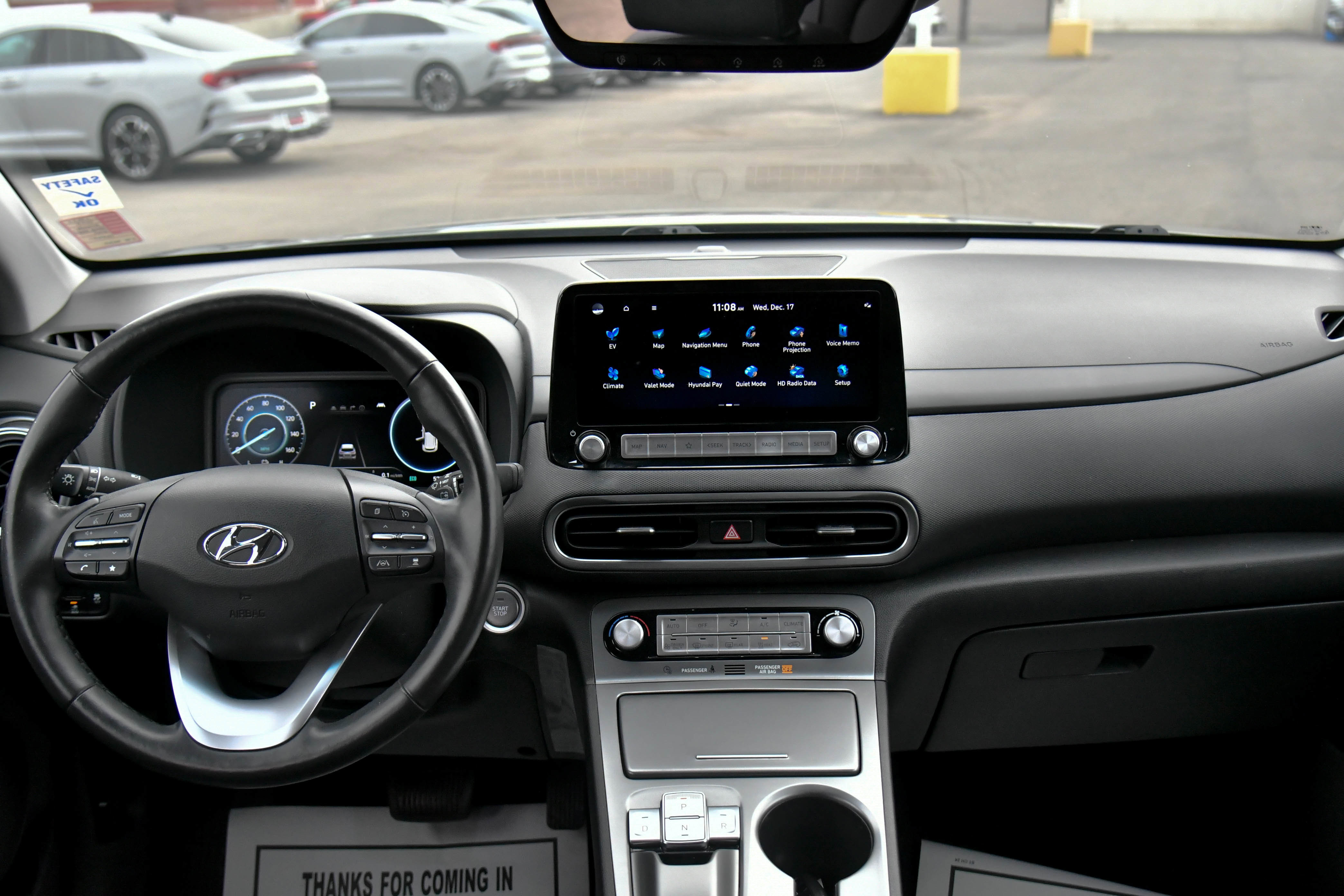 Used 2023 Hyundai Kona Limited image 38