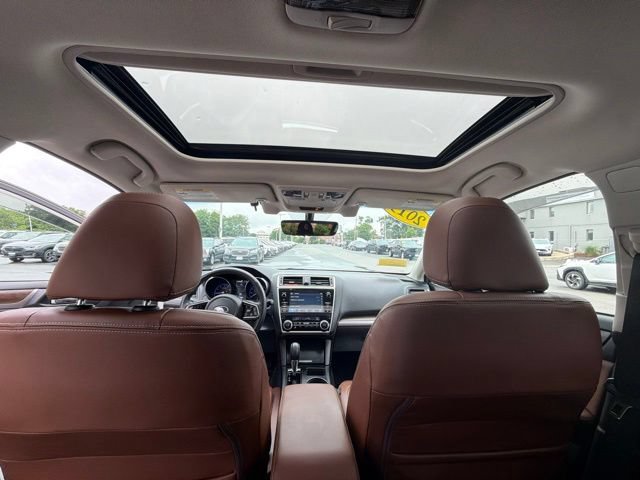 Used 2019 Subaru Outback 2.5i Touring AWD/4WD image 23