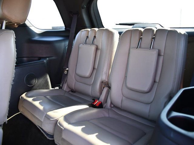 Used 2015 Ford Explorer XLT w/ Equipment Group 202B image 16