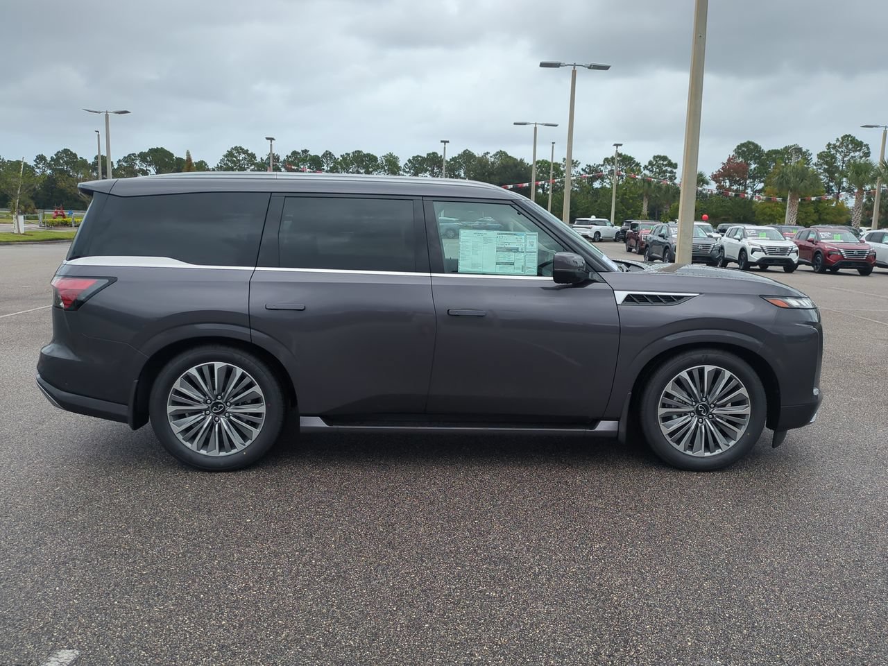 New 2026 INFINITI QX80 Luxe w/ Cargo Package AWD/4WD image 4