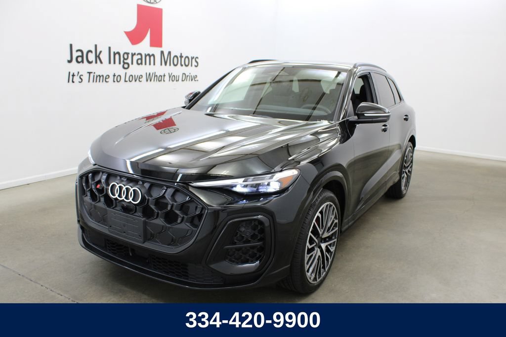 New 2026 Audi SQ5 Prestige