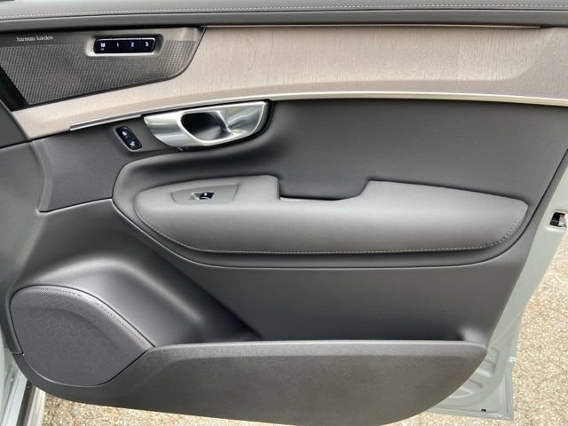 New 2026 Volvo XC90 B6 Ultra AWD/4WD image 19