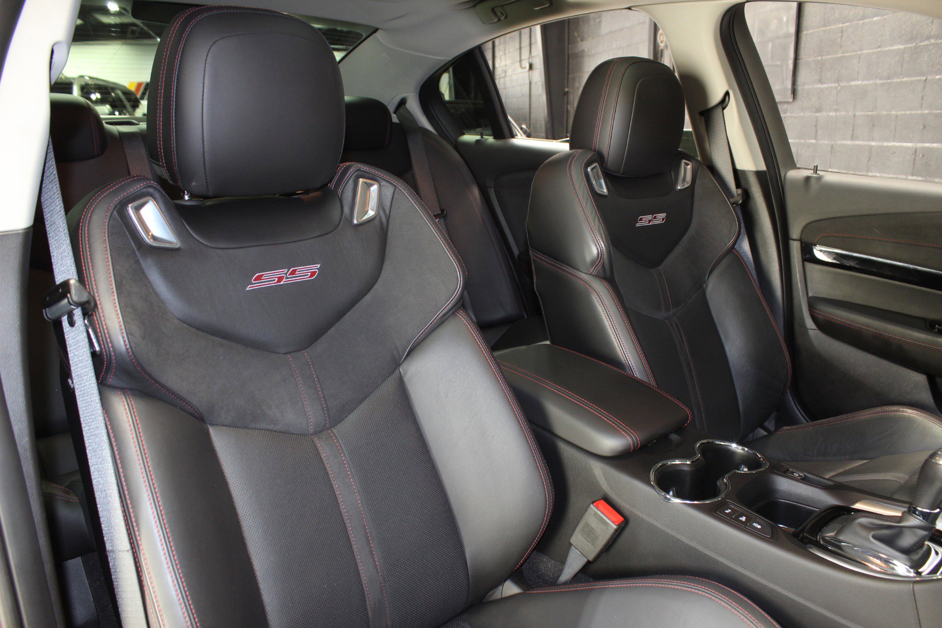 Used 2014 Chevrolet SS RWD image 55